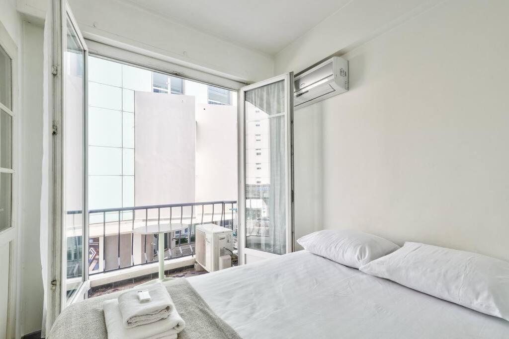 L29 Lenval Beach At 1Min Walk To Sea Front Ac Balcony Nice Eksteriør billede