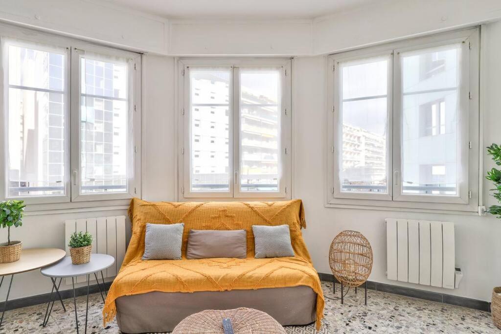 L29 Lenval Beach At 1Min Walk To Sea Front Ac Balcony Nice Eksteriør billede