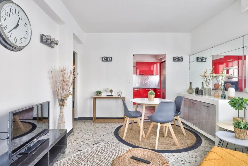 L29 Lenval Beach At 1Min Walk To Sea Front Ac Balcony Nice Eksteriør billede